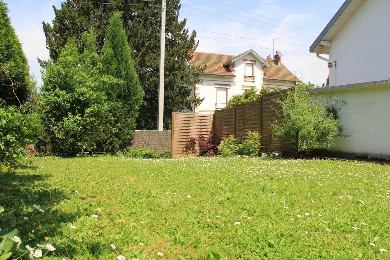 Charmante Maison Bourguignonne Avec Grand Jardin Et Parking Montbard Buitenkant foto